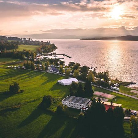 Hotel Racek Černá v Pošumaví Kültér fotó