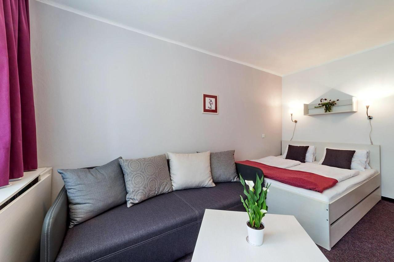 Hotel Racek Černá v Pošumaví Kültér fotó